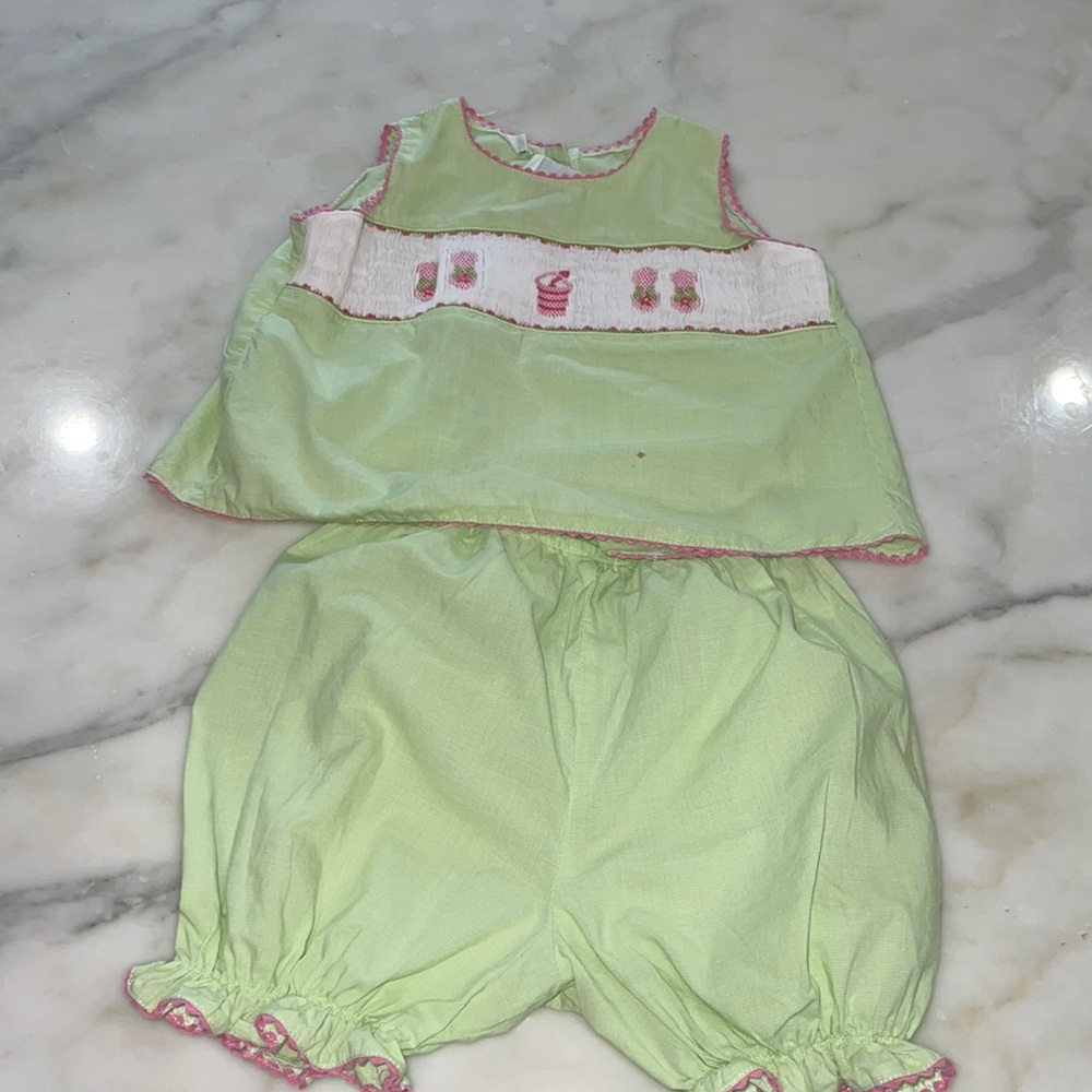 The Plantation Shop 12m (small stain on front)
